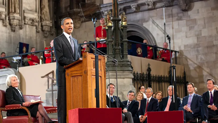 Obama gives a speech to members of both Houses of Parliament at Westminster Hall in London